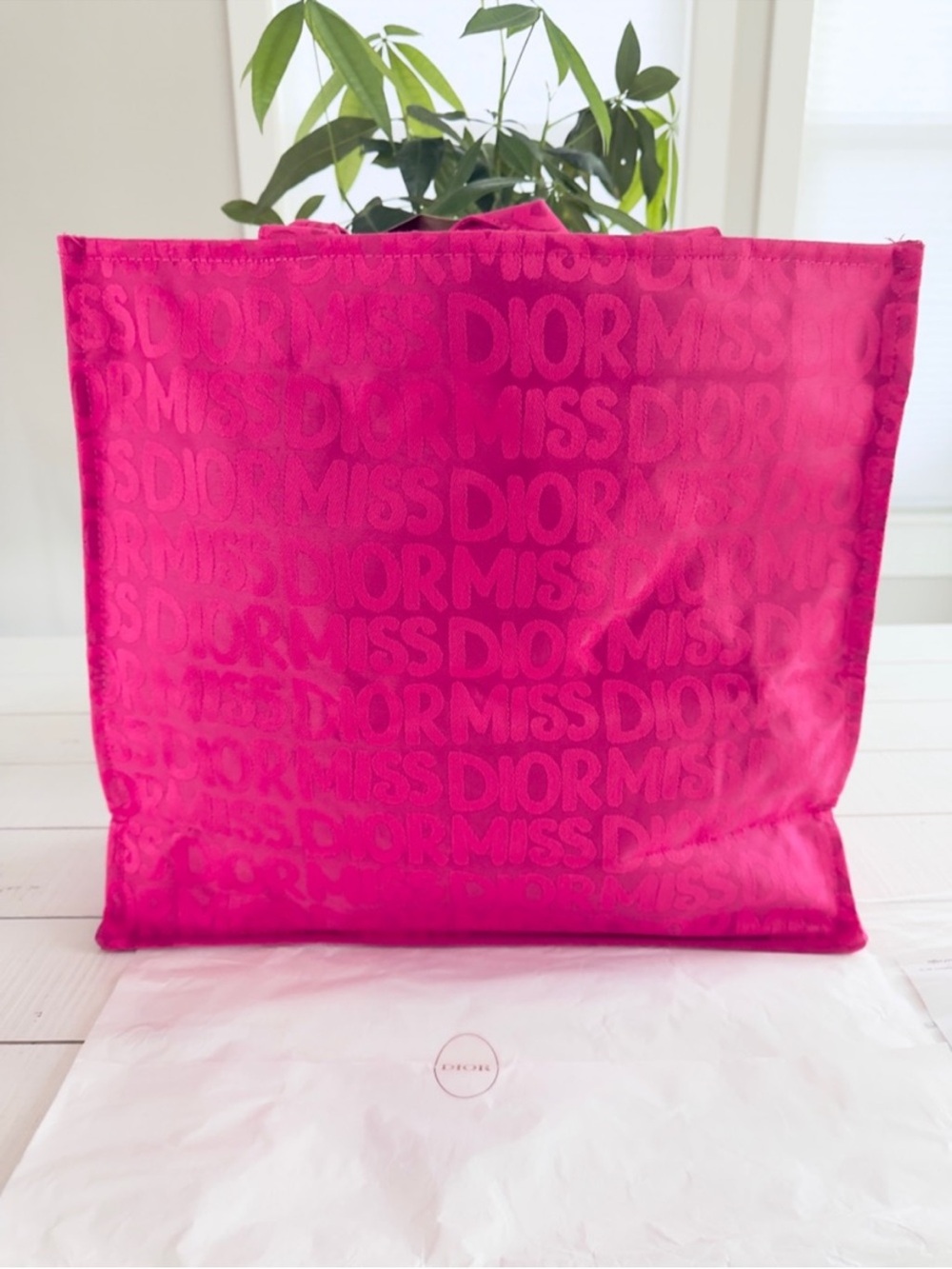 Authentic DIOR Miss Dior Pink  Tote Bag W/ Original Packaging - Picture 2 of 7